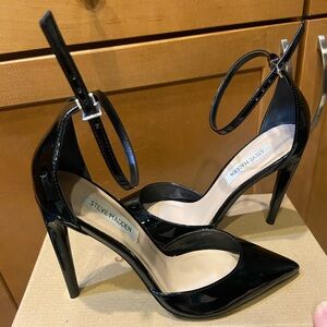 Steve Madden Alisha Pump - like new condition!